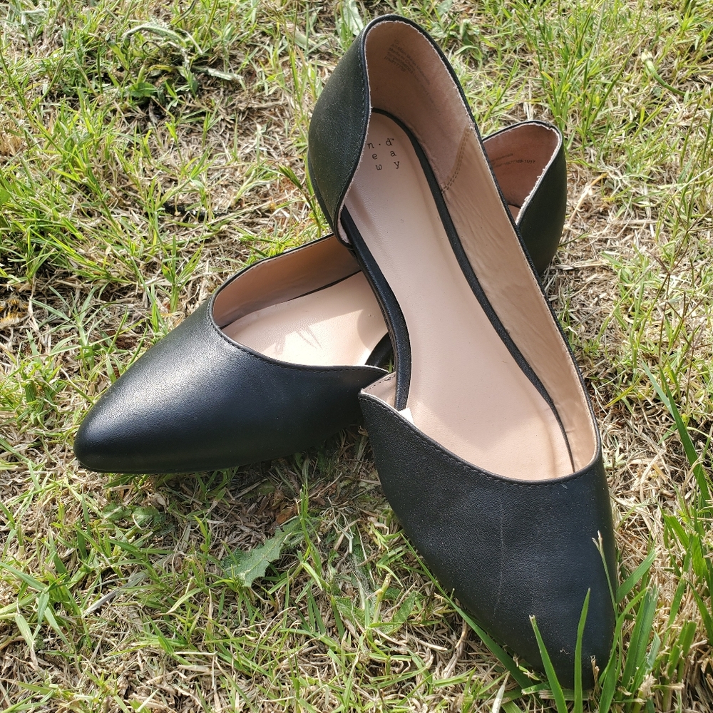 2/$40 Black Flats